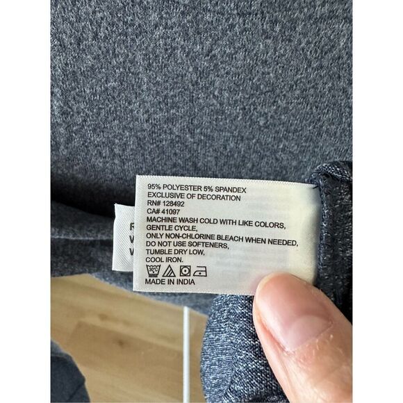 Greg Norman Women's Dark Heather Gray 1/4 Zip Mockneck L/S Pullover Small - Picture 5 of 5